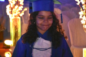 Foto - Formatura de encerramento dos 5º anos do ensino fundamental dia 12 de dezembro de 2024