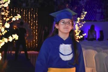 Foto - Formatura de encerramento dos 5º anos do ensino fundamental dia 12 de dezembro de 2024