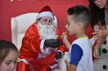 Foto - Festa de Natal dos alunos do CEI José Luiz Amat