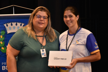 Foto - Secretaria de Saúde entrega tablets a Agentes Comunitários de Saúde de Botucatu