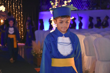 Foto - Formatura de encerramento dos 5º anos do ensino fundamental dia 12 de dezembro de 2024