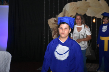 Foto - Formatura de encerramento dos 5º anos do ensino fundamental dia 11 de dezembro de 2024