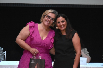 Foto - Premiação da Olimpíada Literária da Língua Portuguesa e da 1ª Olimpíada de Matemática