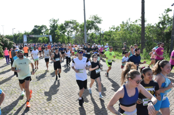Foto - Secretaria de Educação promoveu 6ª Corrida e Caminhada Educação Solidária