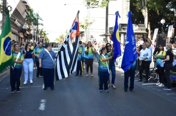 Foto - Aniversário de Botucatu - Ato Cívico e Desfile
