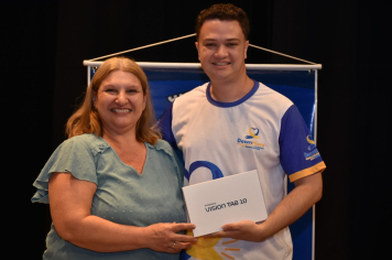 Foto - Secretaria de Saúde entrega tablets a Agentes Comunitários de Saúde de Botucatu