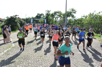 Foto - Secretaria de Educação promoveu 6ª Corrida e Caminhada Educação Solidária