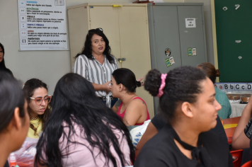 Foto - Estagiários recebem capacitação para serviços de educação especial 