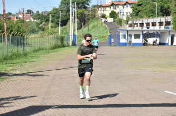 Foto - Secretaria de Educação promoveu 6ª Corrida e Caminhada Educação Solidária