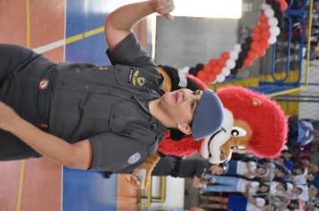 Foto - Proerd 2024 realiza Formatura de alunos da Rede de Ensino de Botucatu