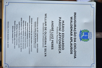 Foto - Prefeitura entrega primeira ciclovia rural as margens da Avenida Odilon Cassetari, que liga a Rodovia Gastão Dal Farra.