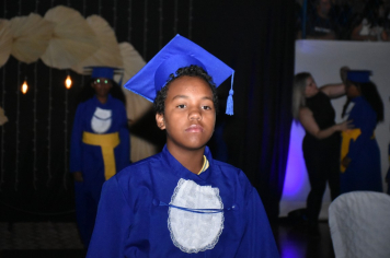 Foto - Formatura de encerramento dos 5º anos do ensino fundamental dia 11 de dezembro de 2024