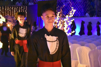 Foto - Formatura de encerramento dos 9º anos do ensino fundamental II e EMEJA dia 13 de dezembro de 2024