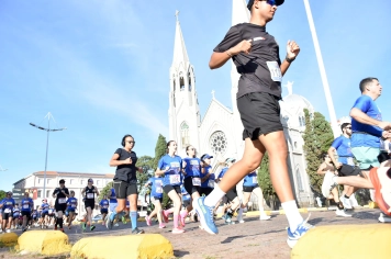 Foto - Aniversário de Botucatu - Corrida Anos Luz