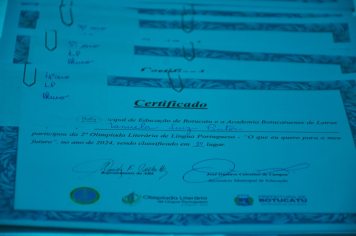 Foto - Premiação da Olimpíada Literária da Língua Portuguesa e da 1ª Olimpíada de Matemática