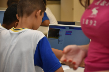 Foto - Educação e Sesi iniciam curso de Robótica para alunos da Rede Municipal de Ensino