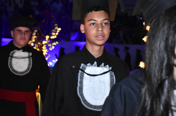 Foto - Formatura de encerramento dos 9º anos do ensino fundamental II e EMEJA dia 13 de dezembro de 2024