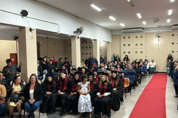 Foto - Formatura EMEJA Primeiro Semestre 2025