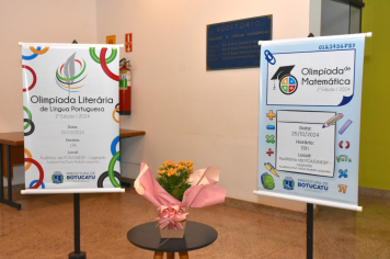 Foto - Premiação da Olimpíada Literária da Língua Portuguesa e da 1ª Olimpíada de Matemática
