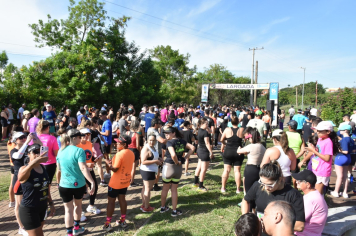 Foto - Secretaria de Educação promoveu 6ª Corrida e Caminhada Educação Solidária