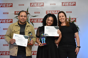 Foto - Premiação - Olimpíada Literária e Olimpíada de Matemática