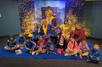 Foto - Alunos da Rede Municipal participam do Projeto A Hora do Conto em Todos os Cantos