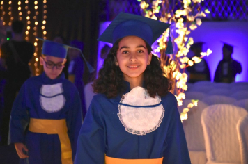 Foto - Formatura de encerramento dos 5º anos do ensino fundamental dia 12 de dezembro de 2024