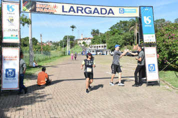 Foto - Secretaria de Educação promoveu 6ª Corrida e Caminhada Educação Solidária