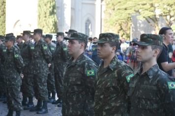 Foto - Aniversário de Botucatu - Ato Cívico e Desfile