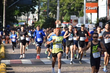 Foto - Aniversário de Botucatu - Corrida Anos Luz