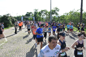 Foto - Secretaria de Educação promoveu 6ª Corrida e Caminhada Educação Solidária