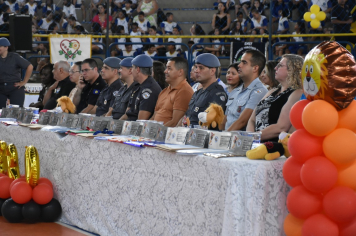 Foto - Proerd 2024 realiza Formatura de alunos da Rede de Ensino de Botucatu