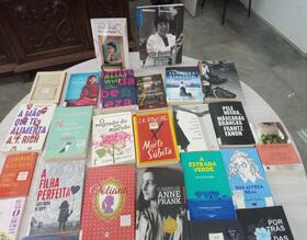 Março na Biblioteca Municipal – Lendo e celebrando mulheres