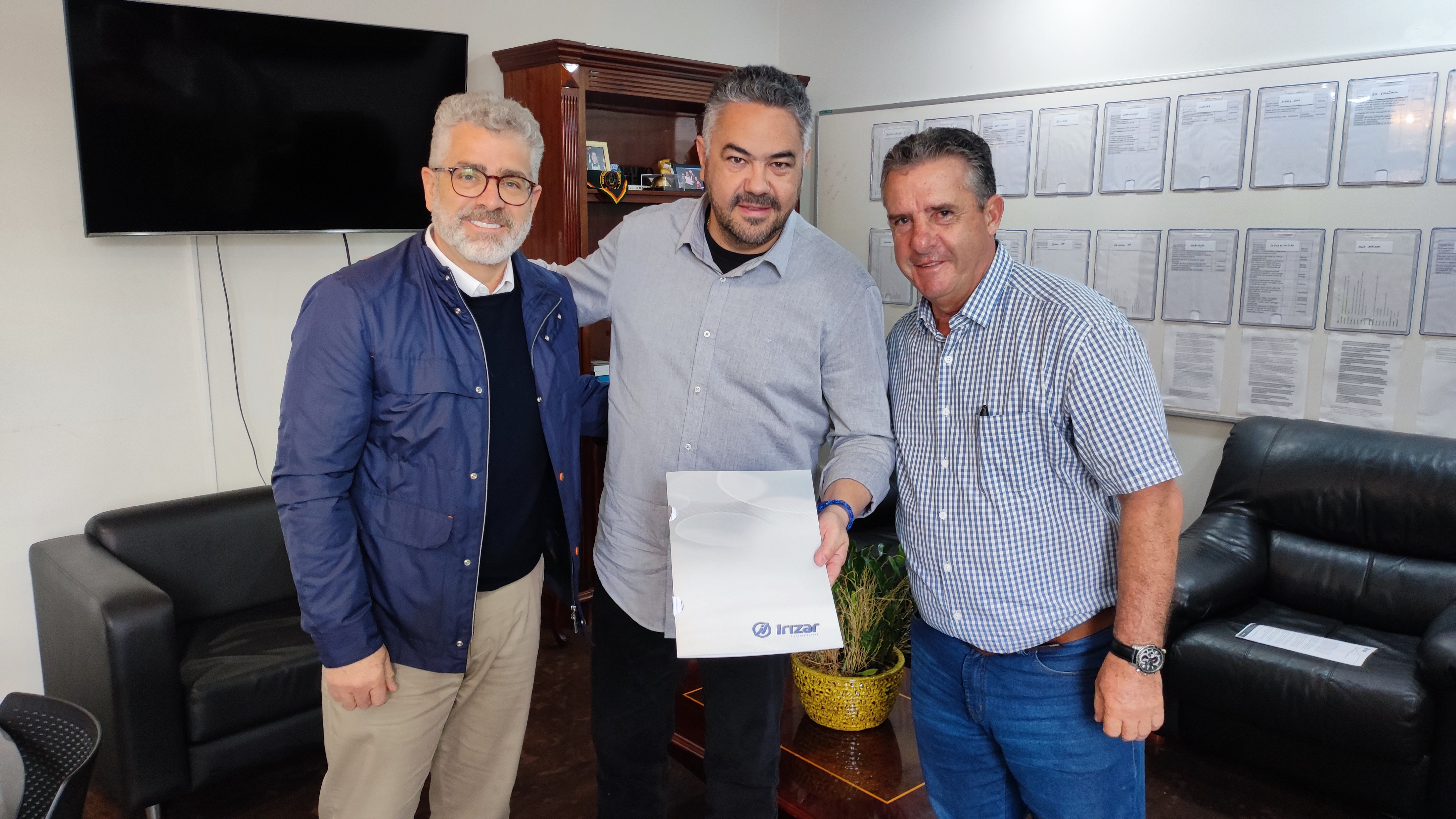 Irizar planeja expansão em Botucatu e região com geração de novos empregos