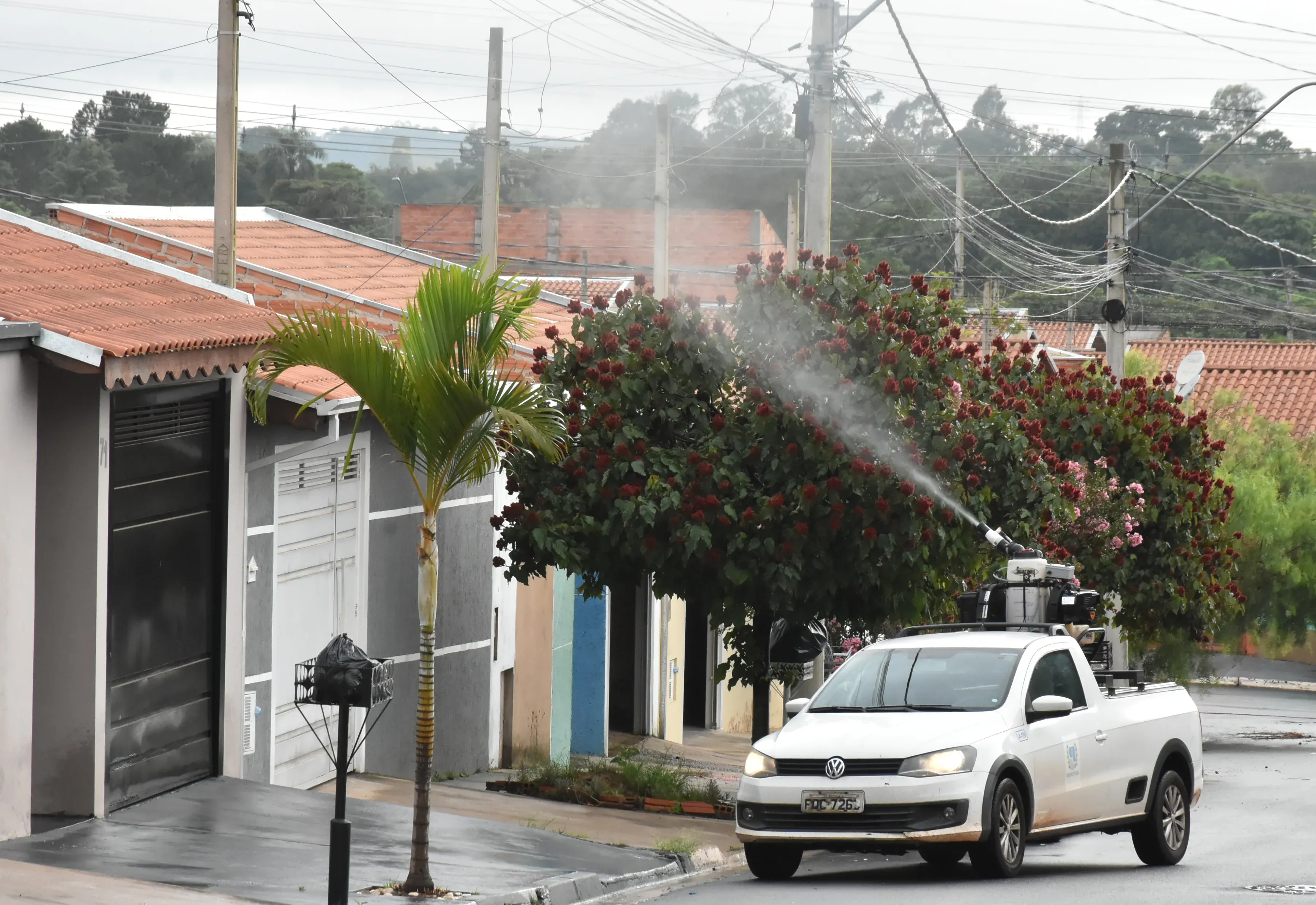 Vigilância Ambiental continua aplicações de larvicida biológico em Botucatu