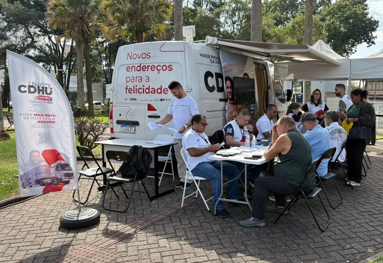 CDHU Móvel realizou mais de 150 atendimentos aos mutuários em Botucatu