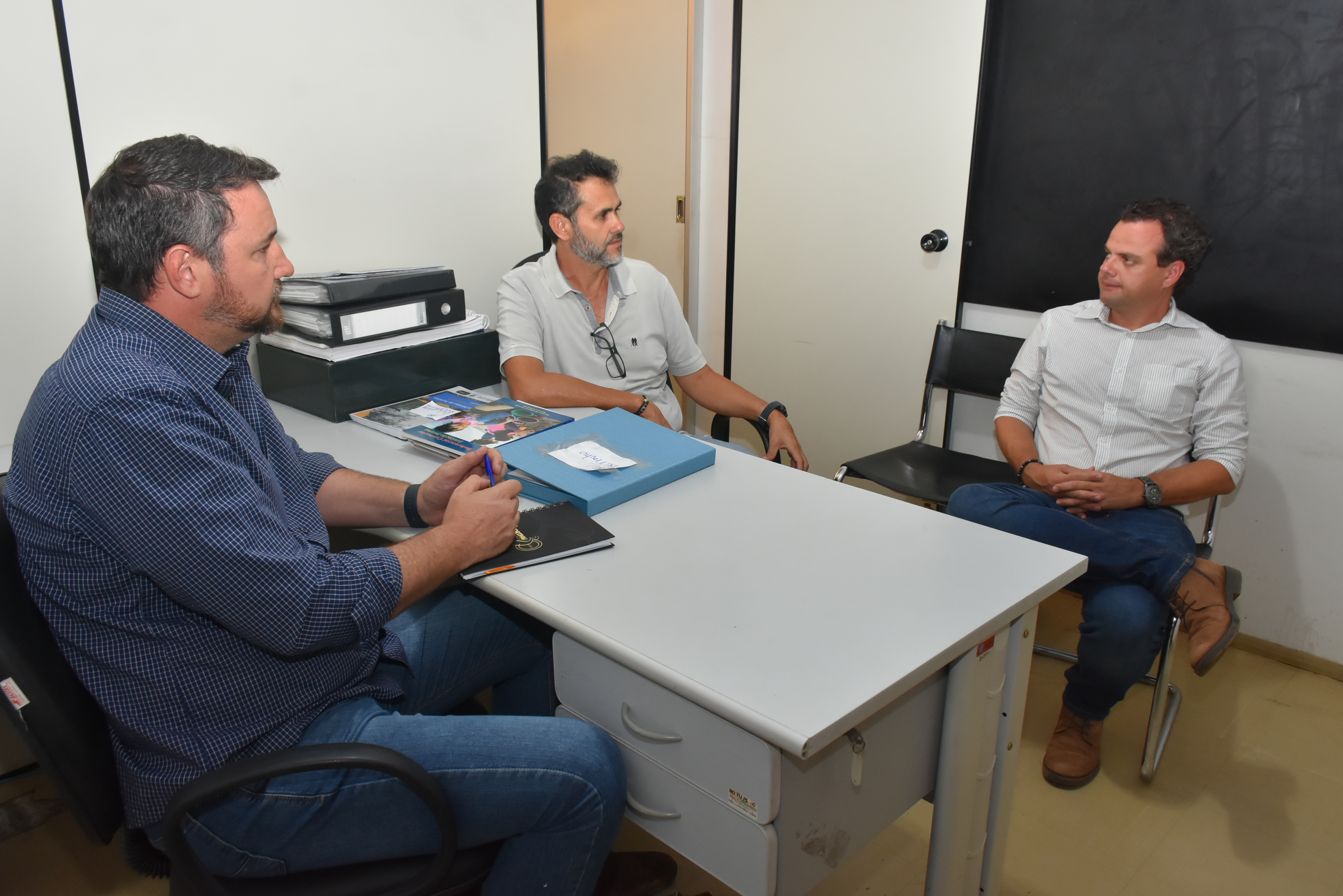 Prefeitura e Corpus regularizam coleta de lixo em Botucatu